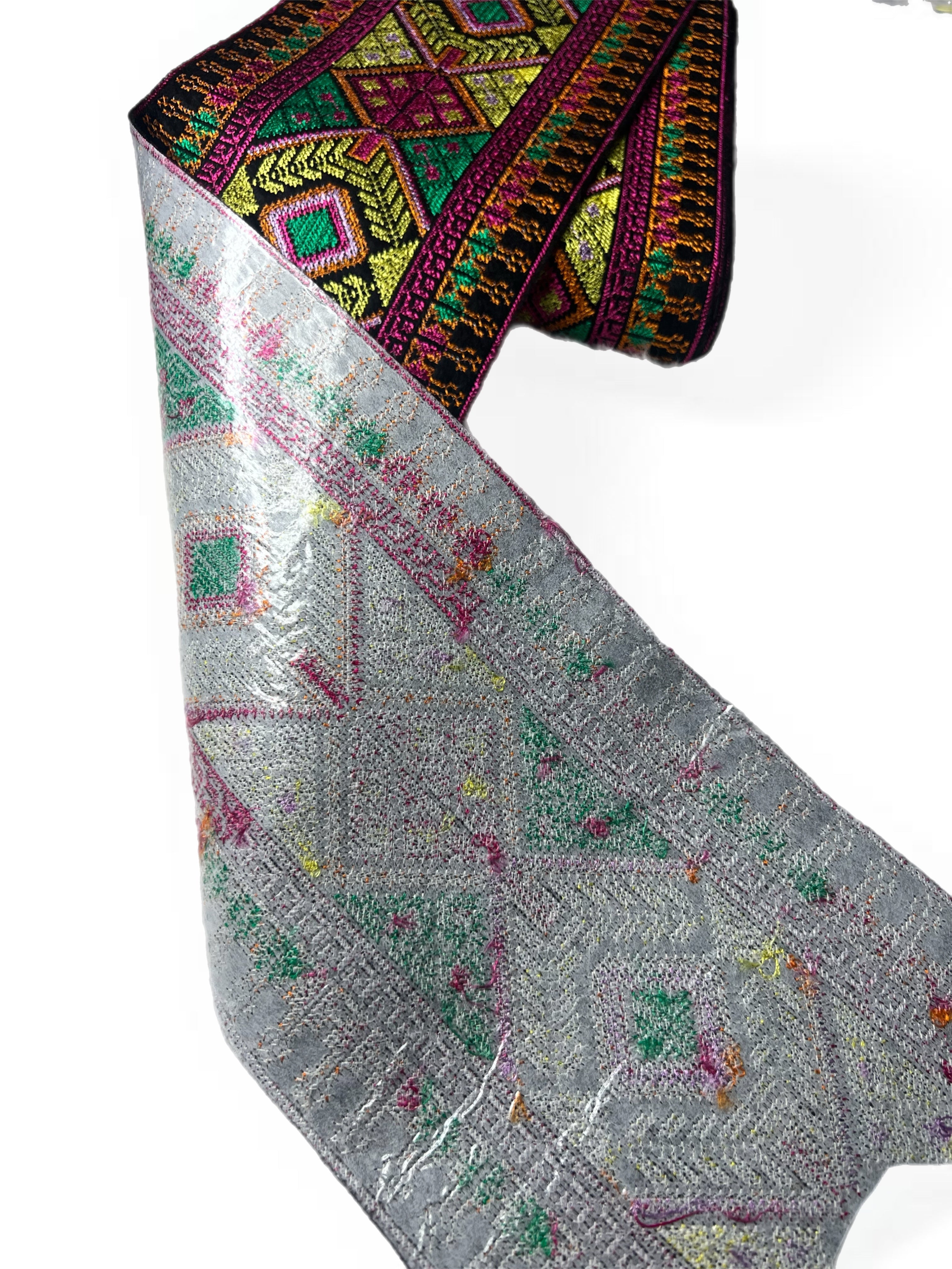 Embroidered lace African crafts European laces Asian lace for dresses clothes trim sale by yard