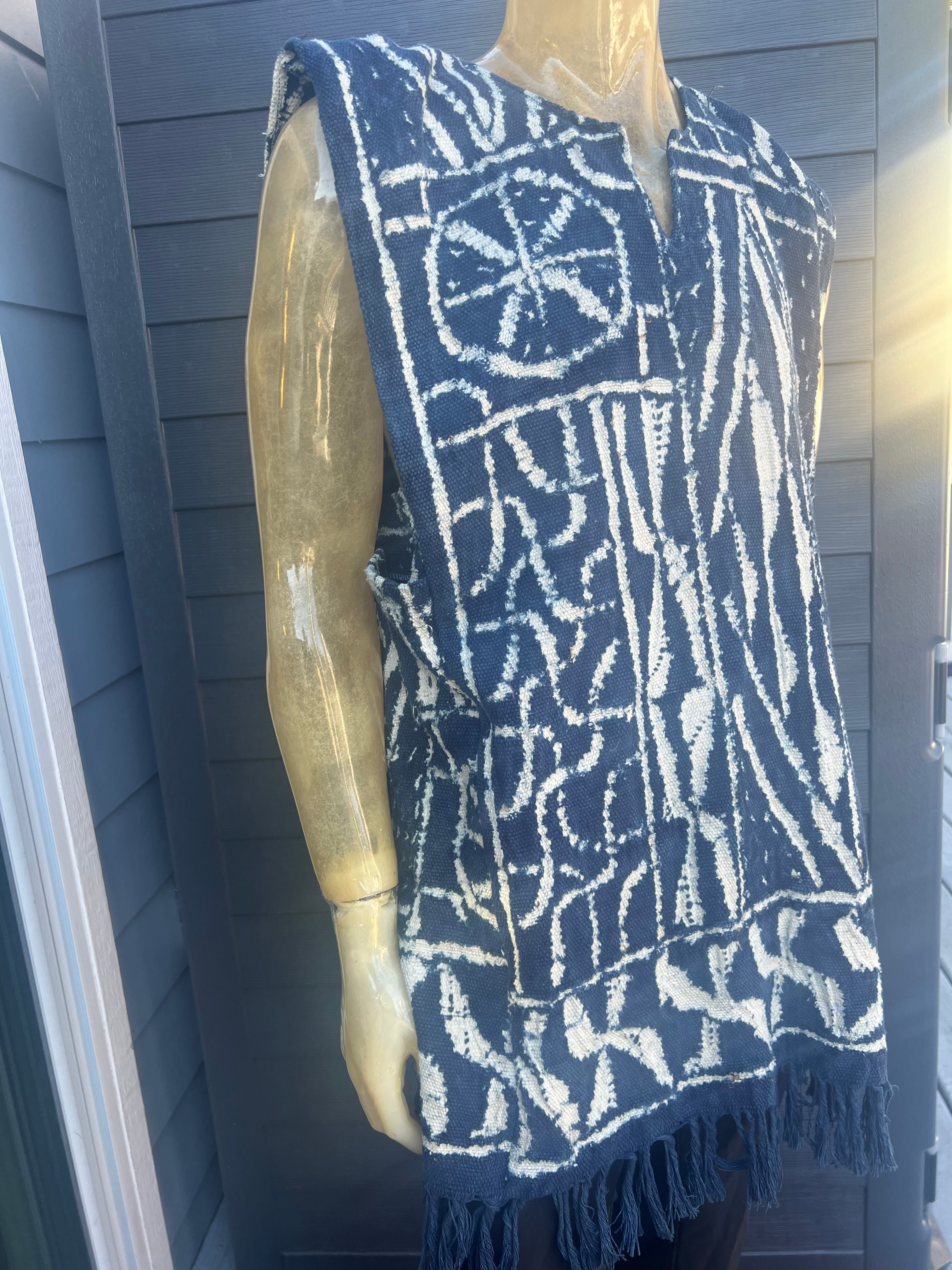 Ndop (Bamileke) tops/Bami/Indigo blue strip woven cloth/Resist dyeing/Rare fabric/Cameroon/Authentic/Vintage/Bamenda