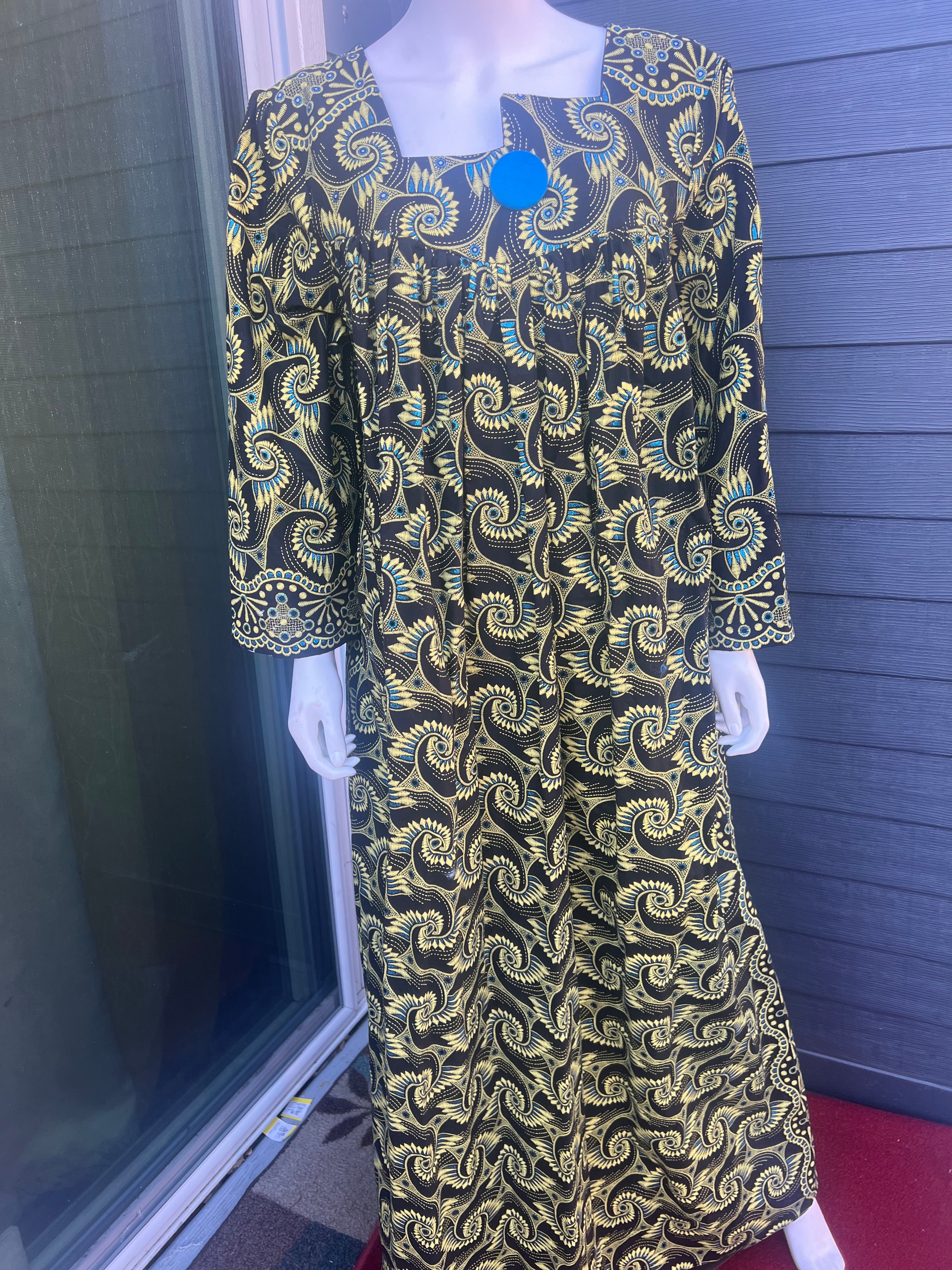 African Dress For women print Long sleeves Ankara Dress , Cameroonian kaba with a hat