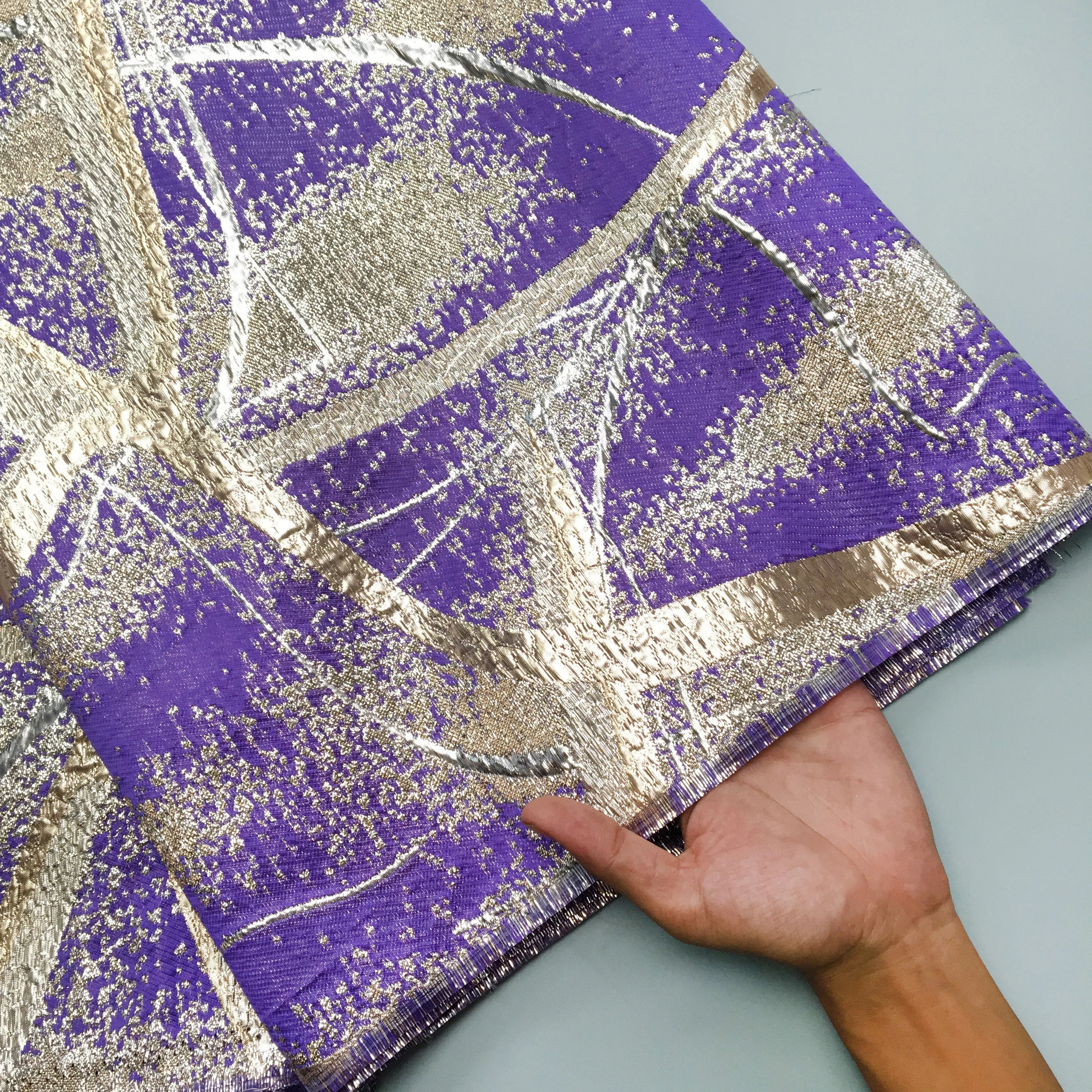 French Lace Fabric New Design Brocade Jacquard Lace Fabric 2024 High Quality African Fabric Lace For Women Wedding Dress F3901