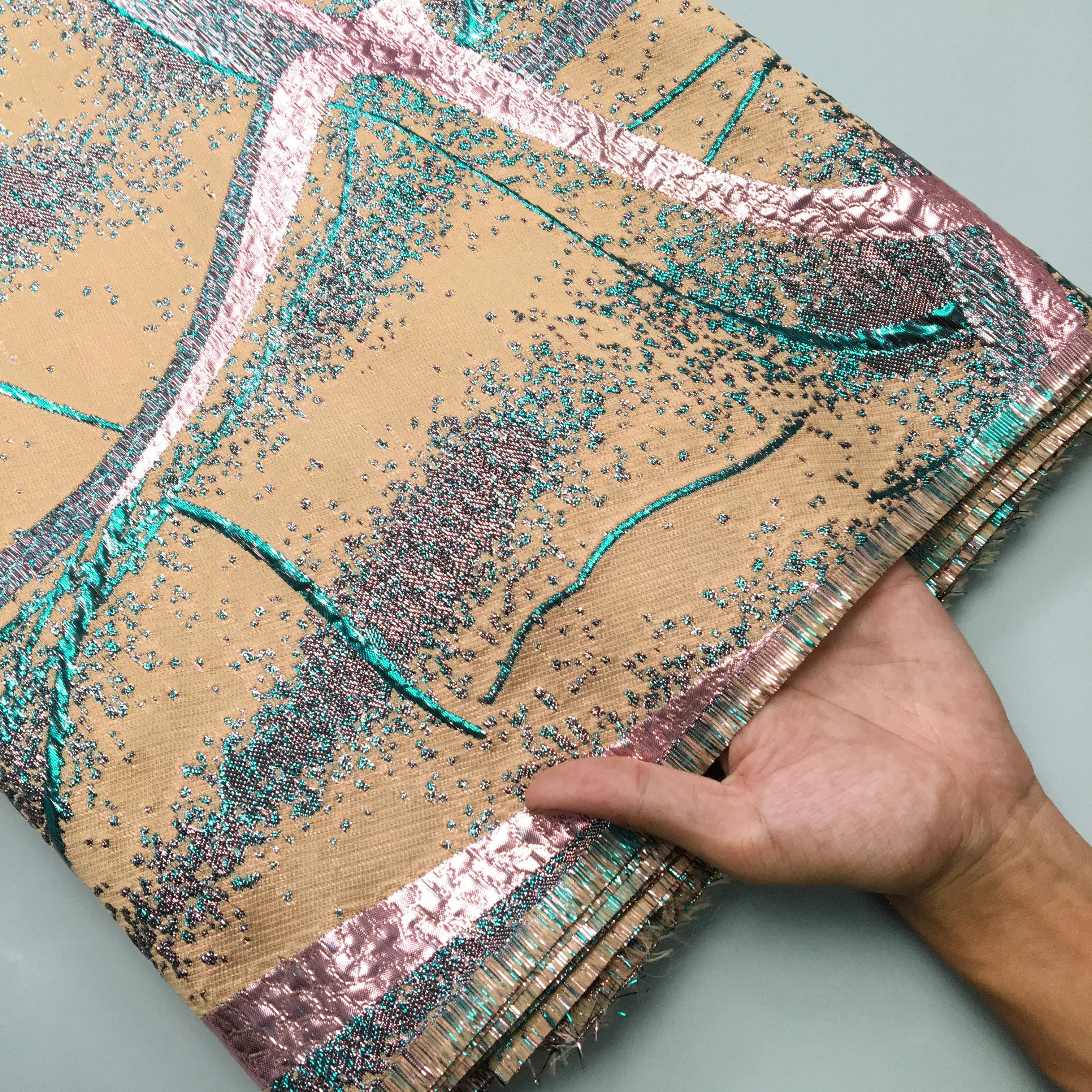 French Lace Fabric New Design Brocade Jacquard Lace Fabric 2024 High Quality African Fabric Lace For Women Wedding Dress F3901