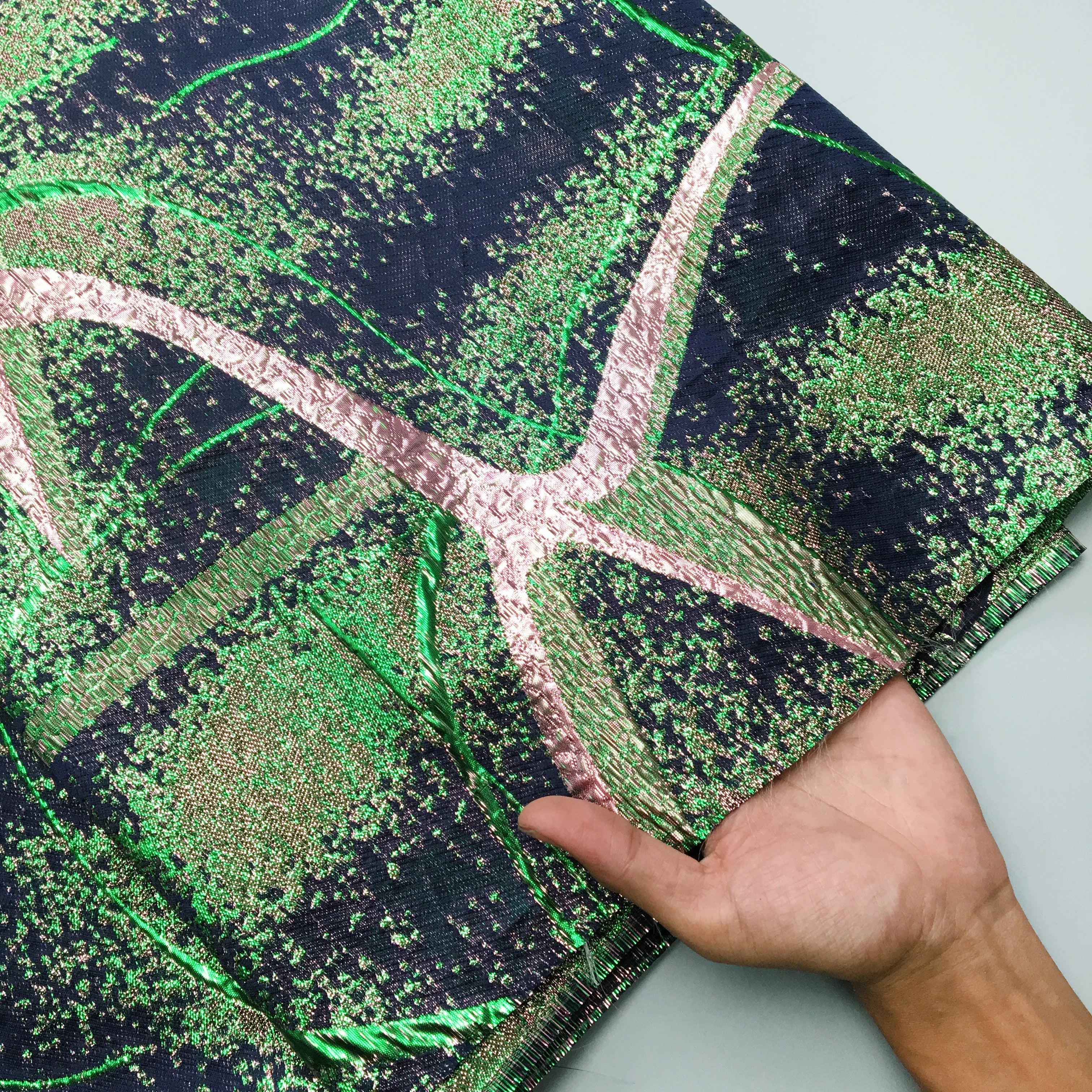 French Lace Fabric New Design Brocade Jacquard Lace Fabric 2024 High Quality African Fabric Lace For Women Wedding Dress F3901