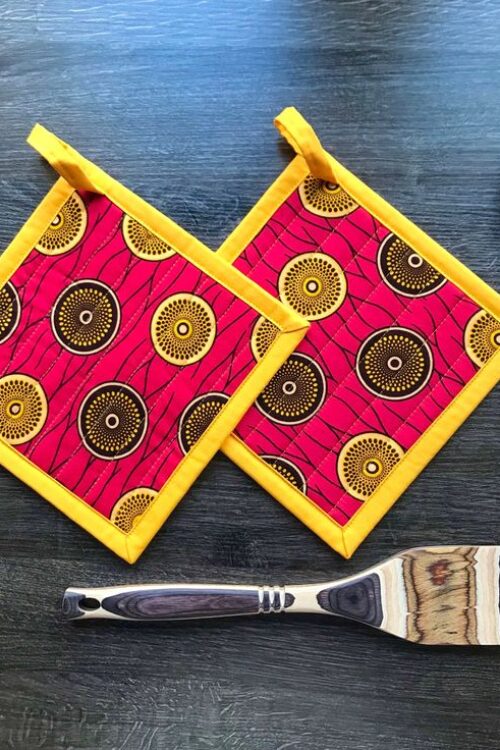 African pot holder